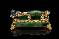 Бритвенный станок Нефрит