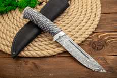 Нож из дамасской стали Скиф (Дамаск ZDI-1016, Композит шишка, Алюминий)