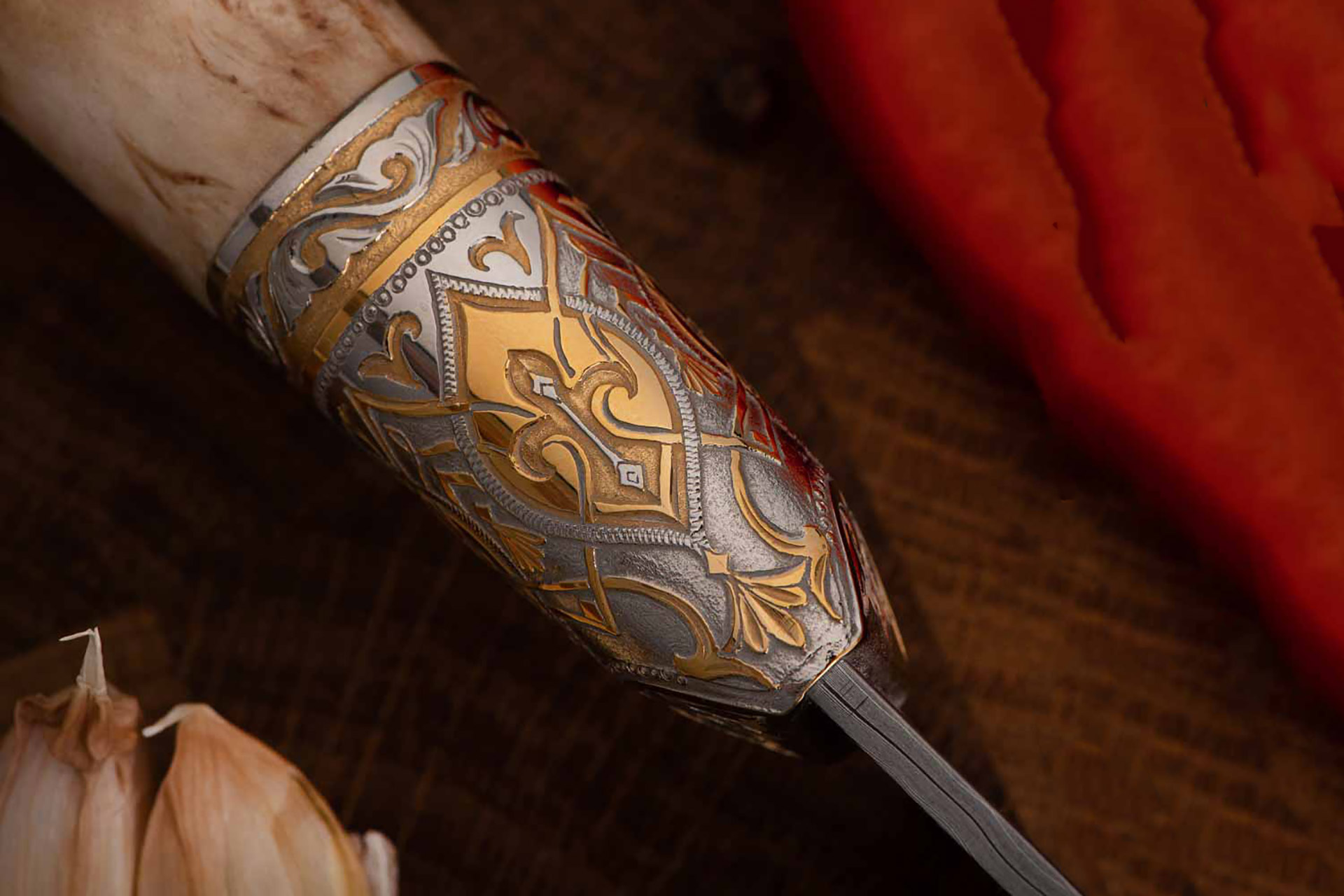 Нож Пчак подарочный (Дамаск ZDI-1016, Стабилизированная карельская береза, Латунь)
