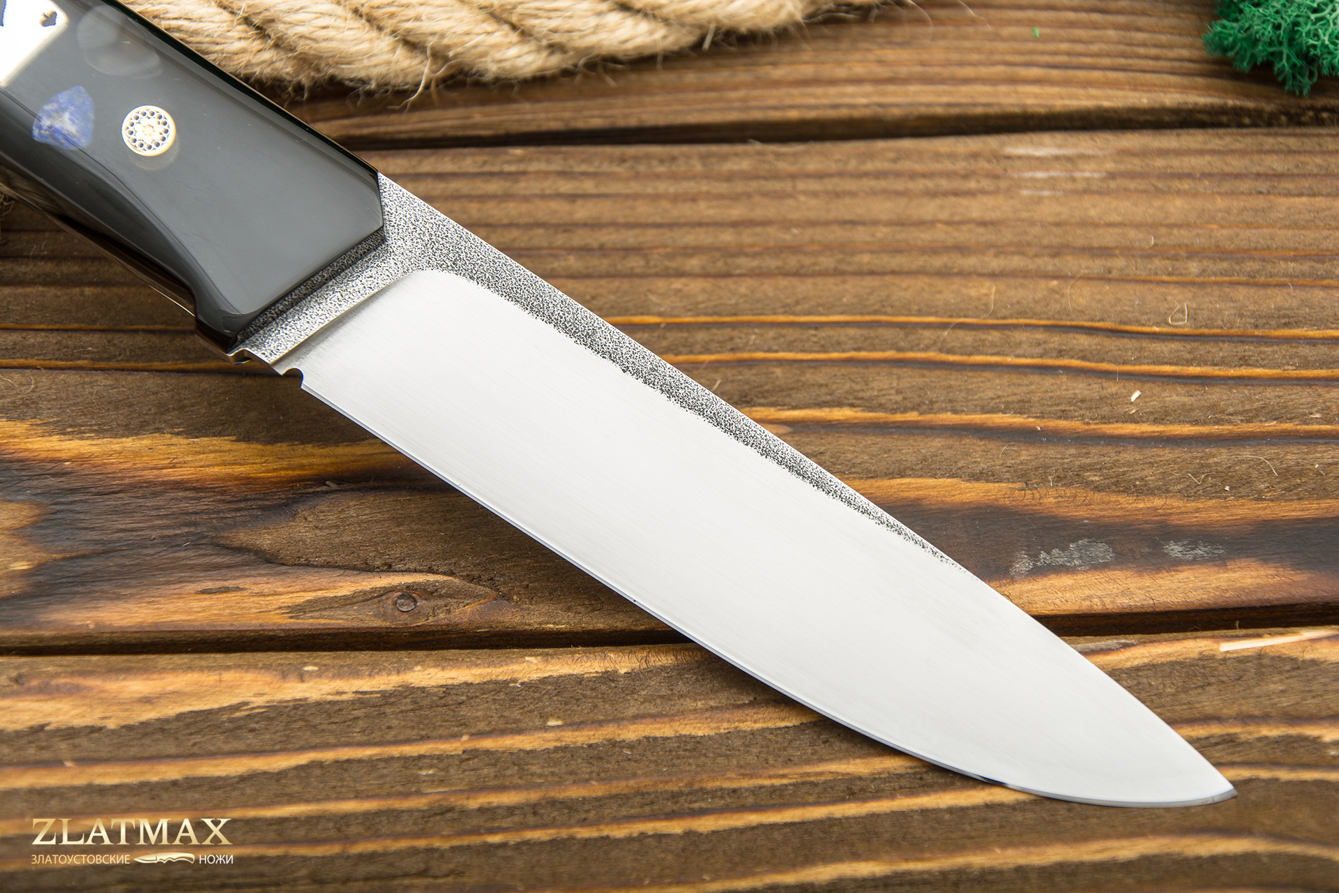 Нож Фантом (N690, Накладки композит, Сатинирование клинка)
