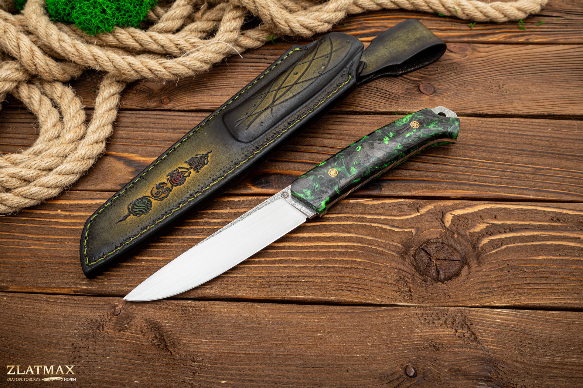 Нож Фантом (N690, Накладки Карбон зеленый, Сатинирование клинка)