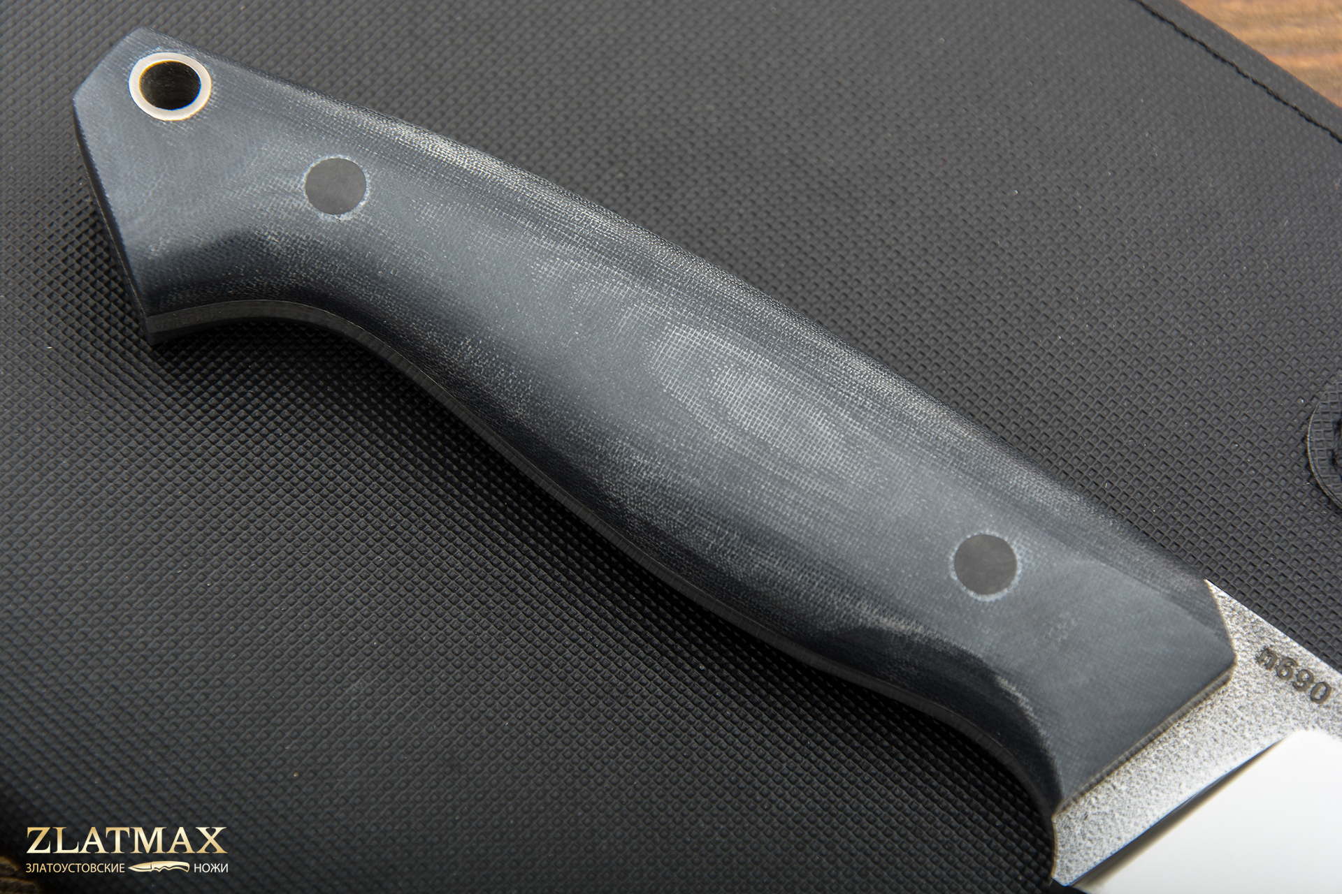 Нож Корсар (N690, Накладки G10)