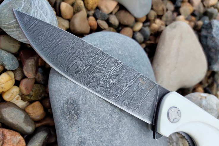 Нож складной «Чиж-плюс» (Дамаск, Накладки G10 Белый)