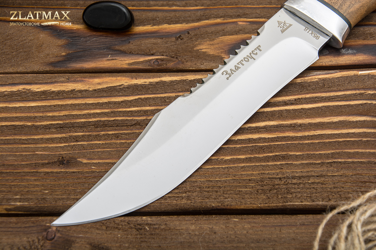 Нож Акела (95Х18, Орех, Алюминий)