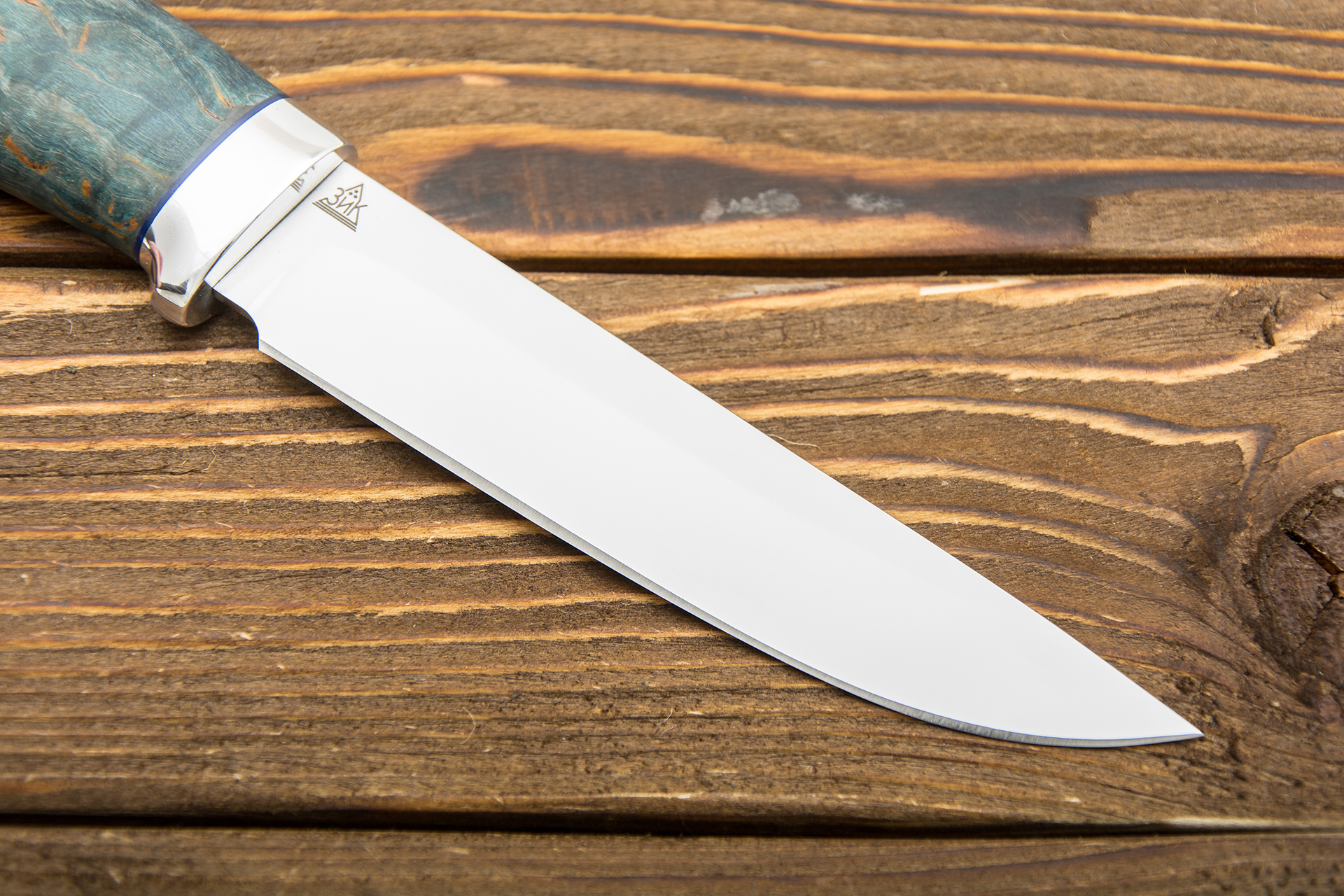 Нож Лесной (110Х18М-ШД, Стабилизированная карельская береза, Алюминий)