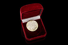 Монета сувенирная «Повезет»