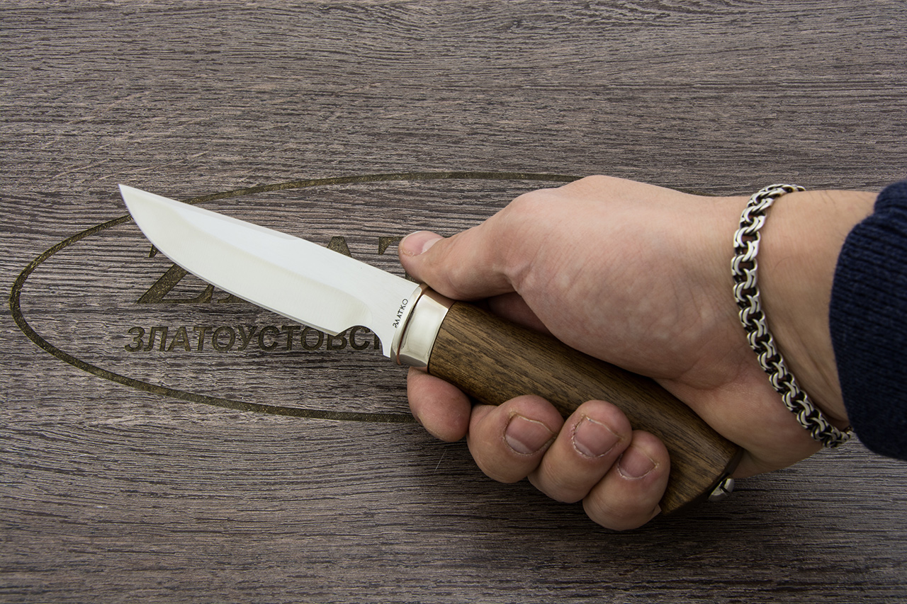 Нож Сапсан (100Х13М, Орех, Металлический)