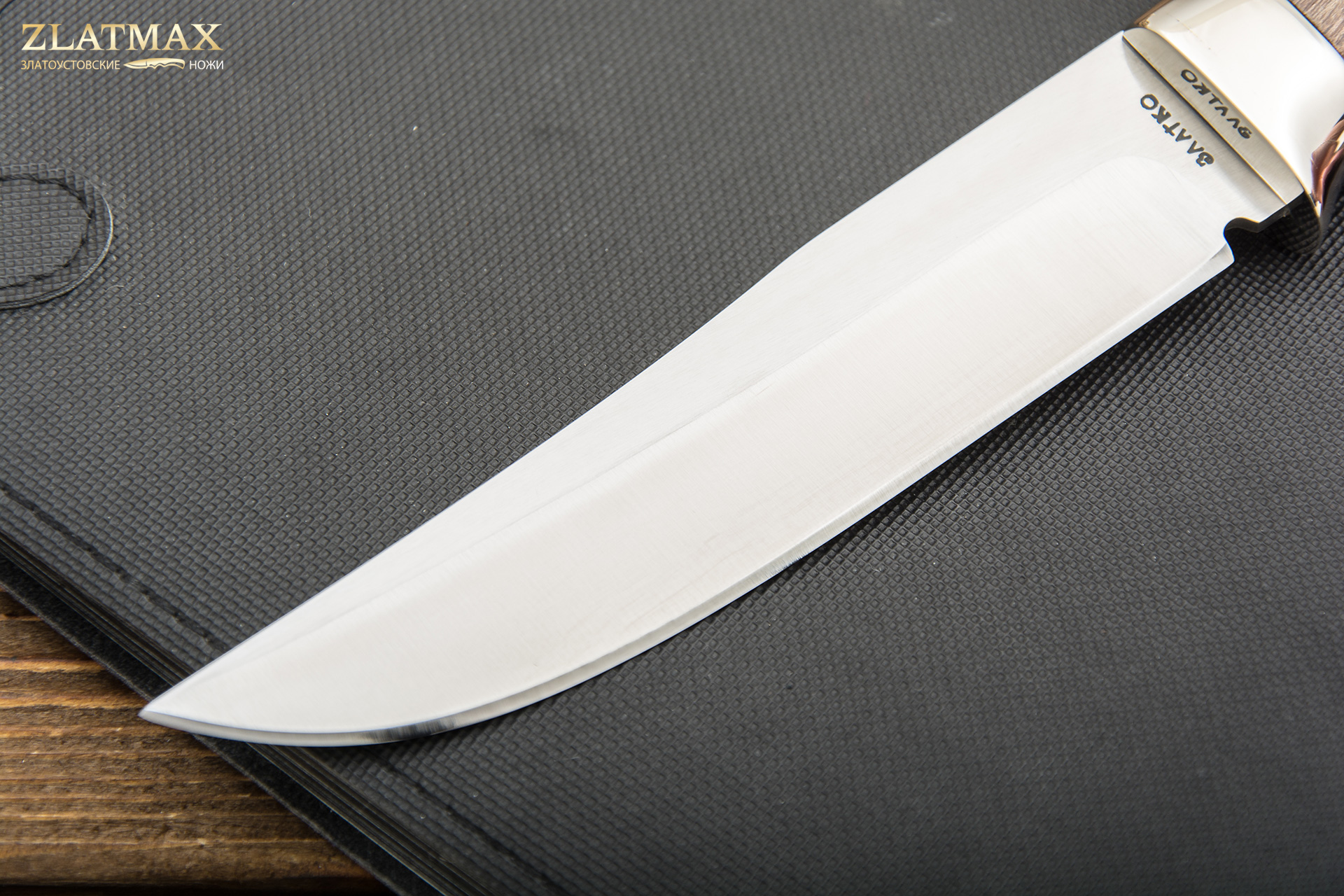 Нож Ястреб (100Х13М, Орех, Металлический)
