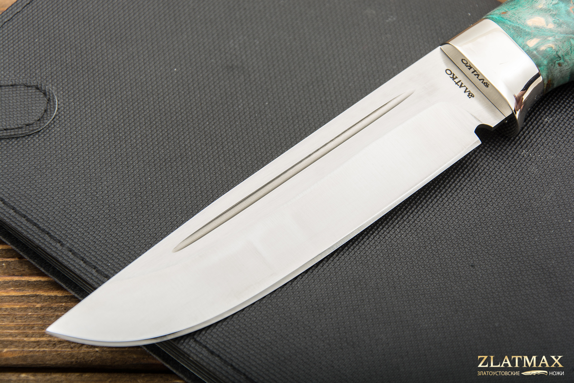 Нож Барсук (100Х13М, Стабилизированная карельская береза лазурная, Металлический)