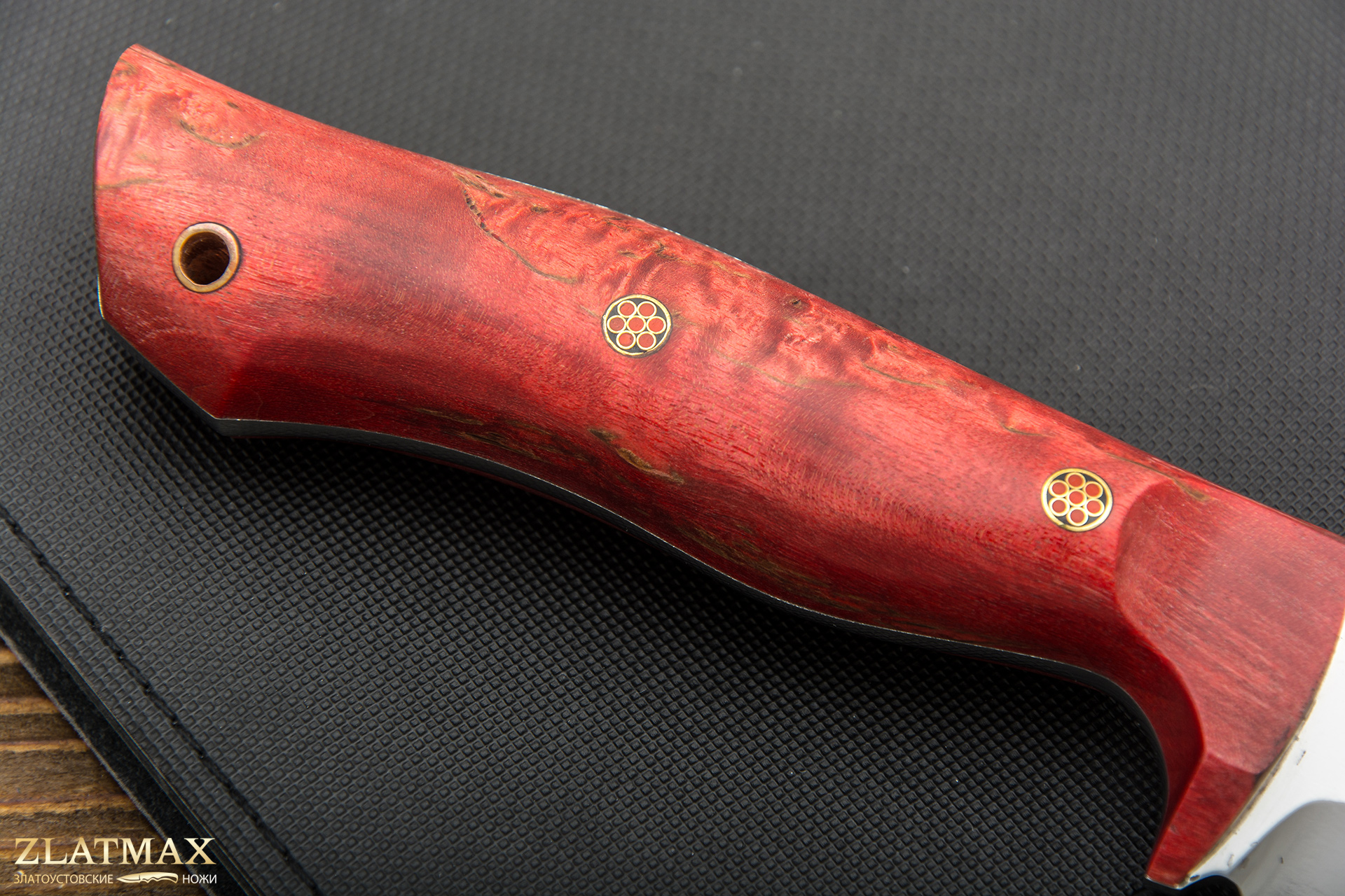 Нож Амундсен (Х12МФ, Накладки стабилизированная карельская береза красная)