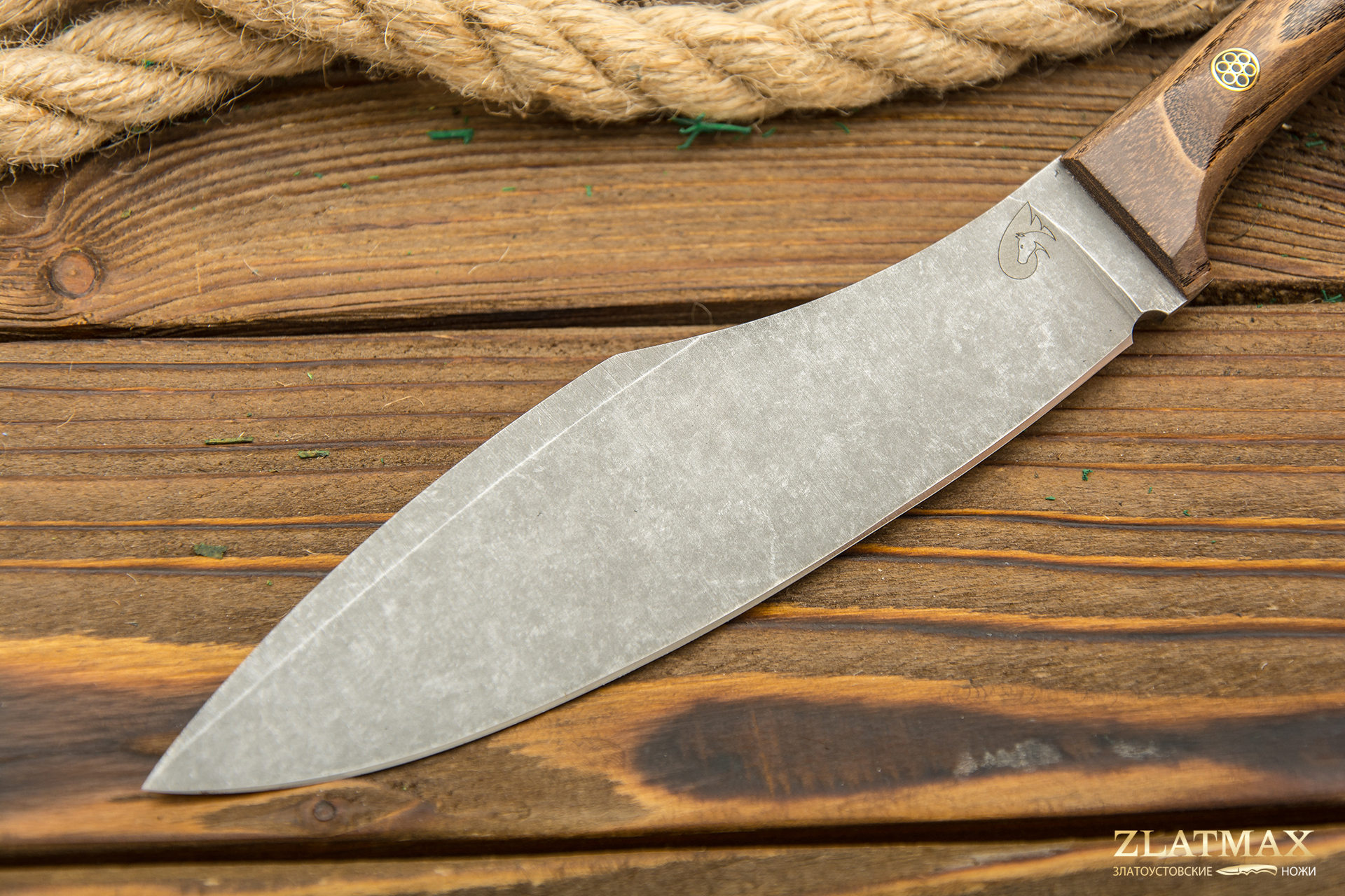 Нож Нессмук (AUS10Co, Стабилизированная древесина, Обработка клинка Stonewash)