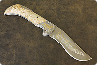Складной нож Клык (40Х10С2М (ЭИ-107), Накладки карельская береза, Золочение клинка)
