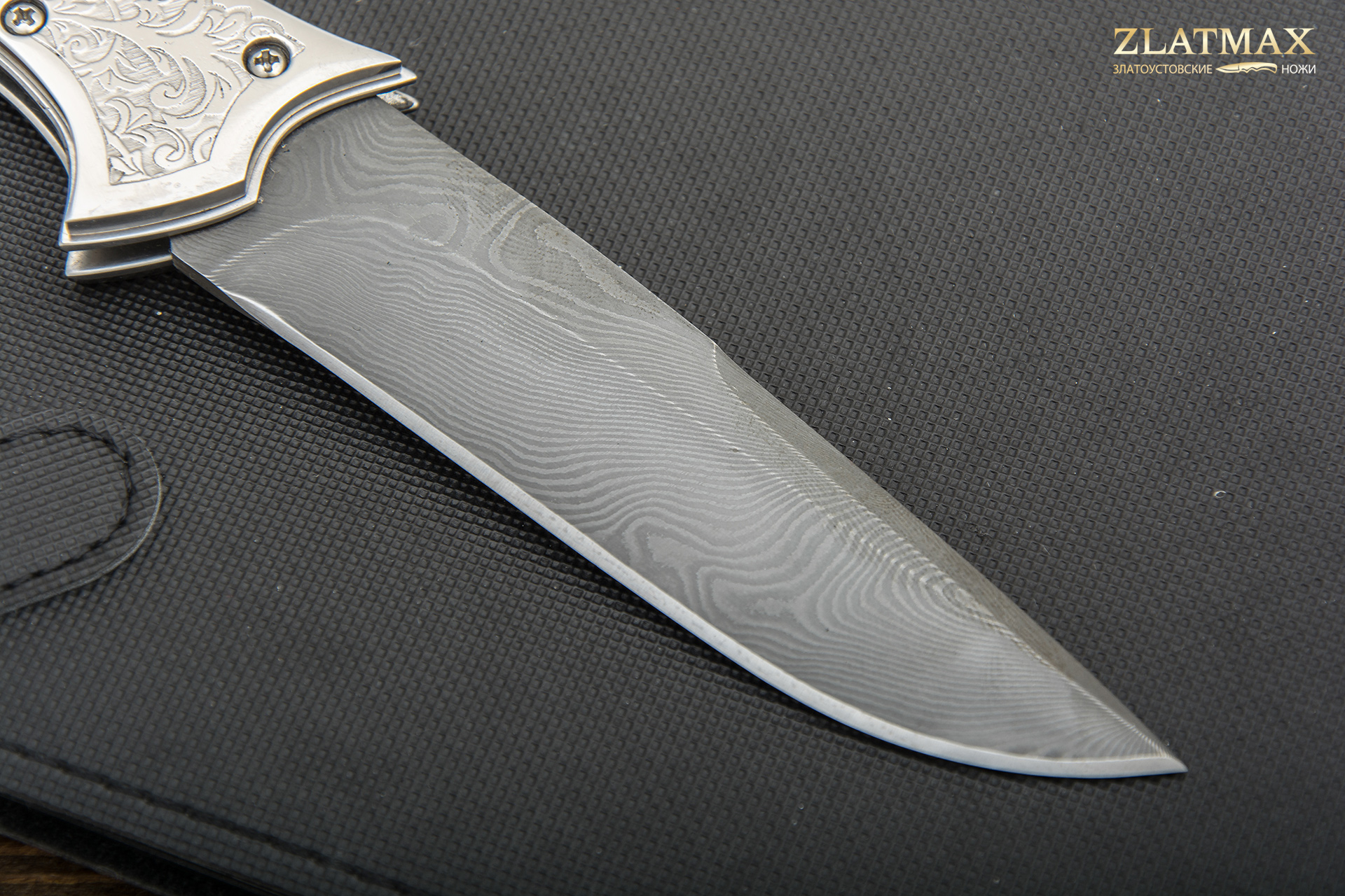 Складной нож Гвардия (Дамаск, Накладки орех)