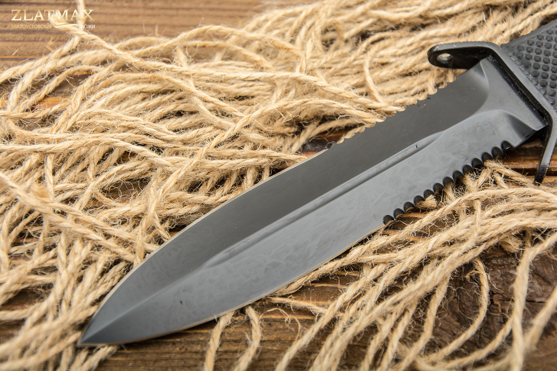 Нож Волк-2 (40Х10С2М, Резина, Нержавеющая сталь, Тонирование черный хром)