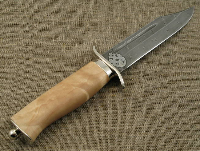 Нож Н19 (Дамаск У10А-7ХНМ, Берёзовый кап, Алюминий, Золочение клинка)