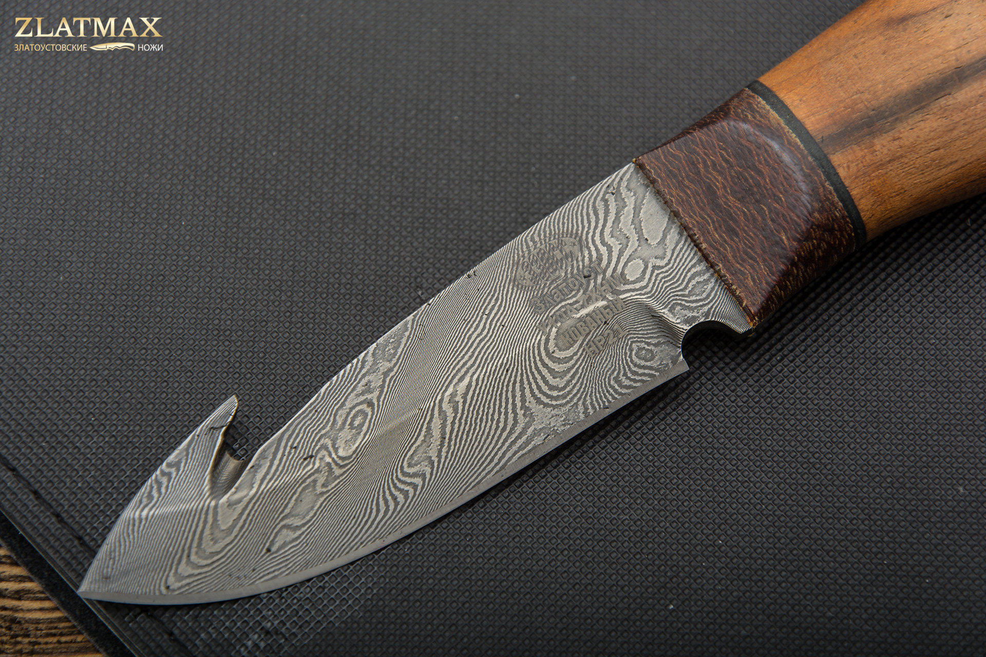 Нож НР21 (Дамаск У10А-7ХНМ, Орех, Текстолит)